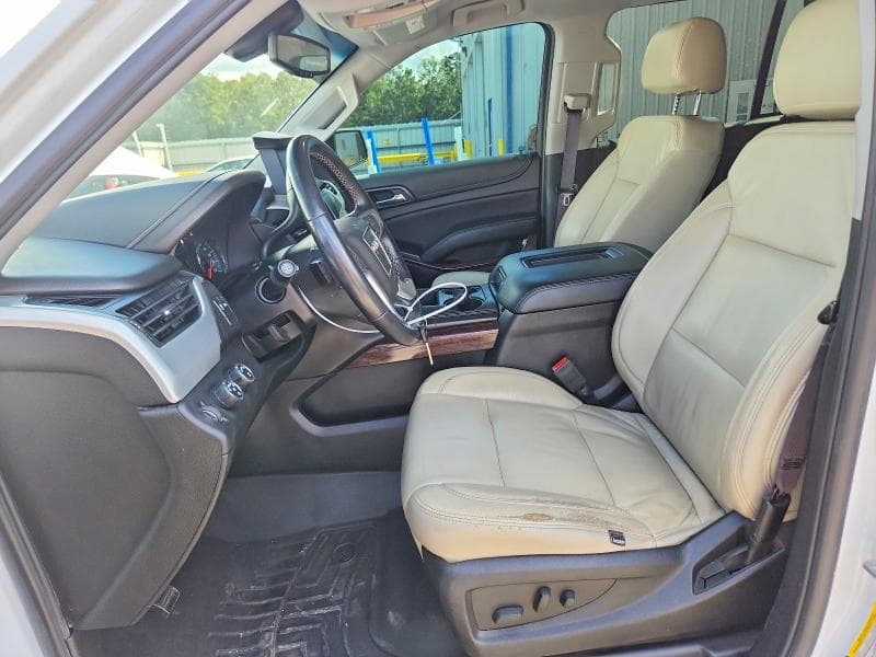 2017 GMC YUKON SLE 7