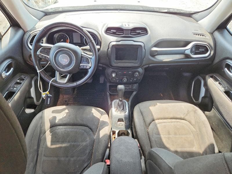 2018 JEEP RENEGADE LATITUDE 8