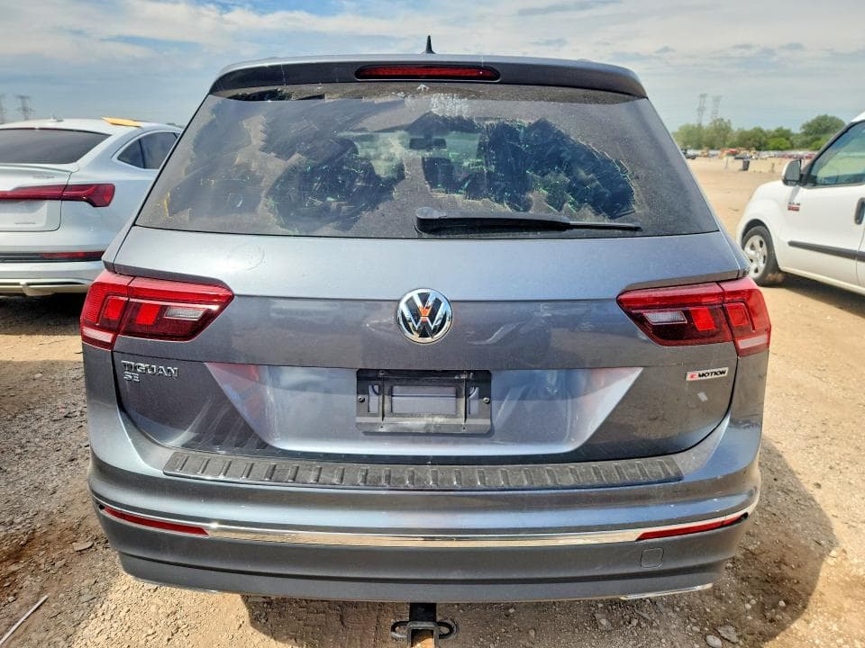 2021 VOLKSWAGEN TIGUAN SE 6