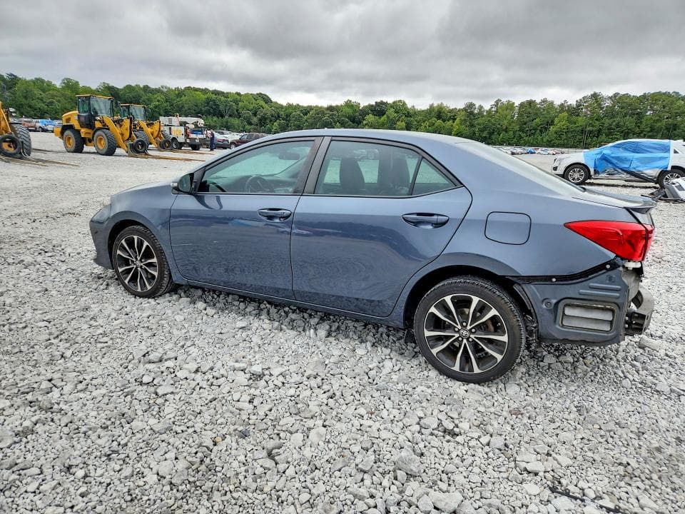 2017 TOYOTA COROLLA SE 2