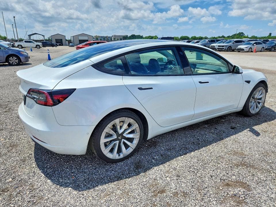 2022 TESLA MODEL 3 3