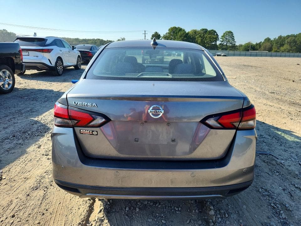 2020 NISSAN VERSA SV 6