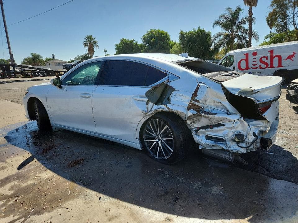 2024 LEXUS ES 300H BASE 2
