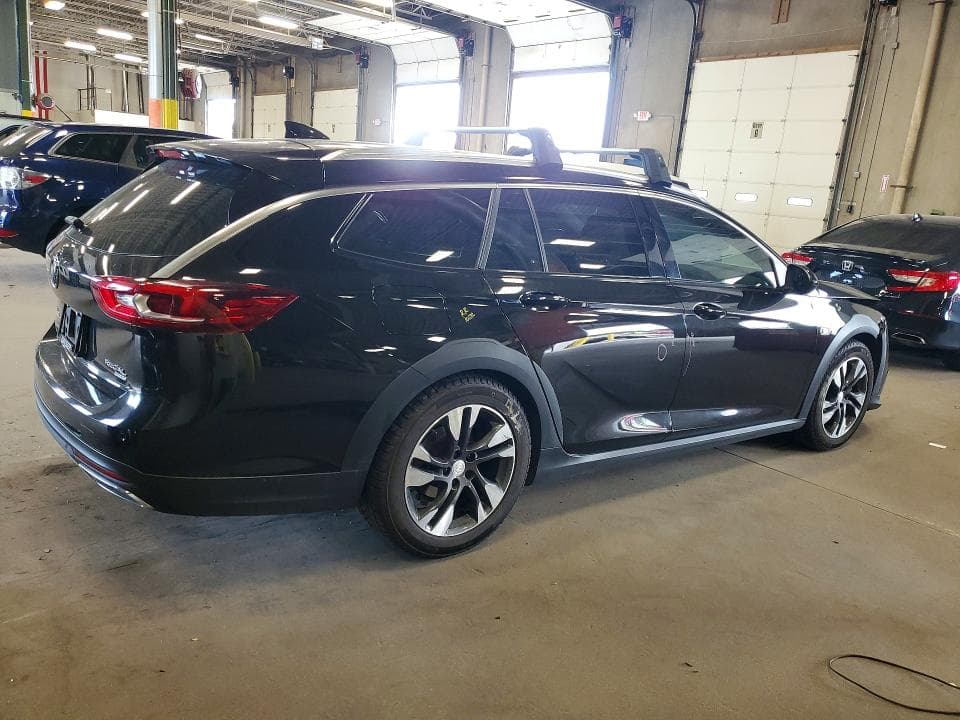 2018 BUICK REGAL TOURX ESSENCE 3