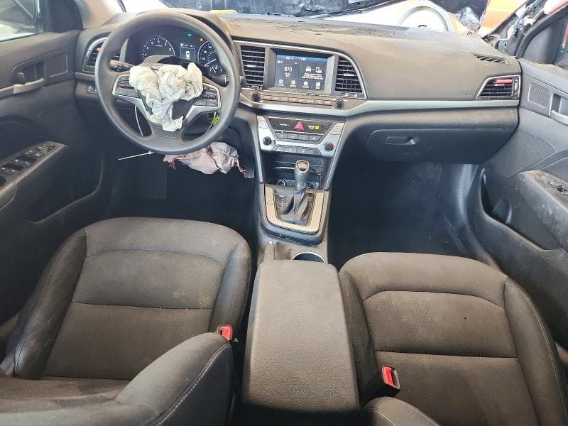 2018 HYUNDAI ELANTRA SEL 8