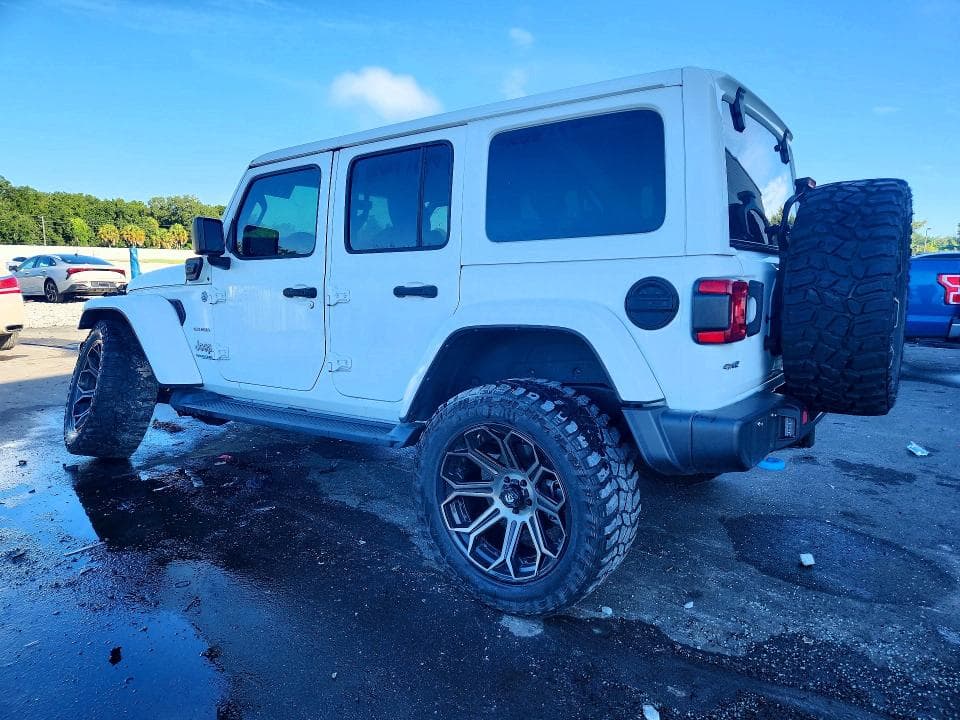 2022 JEEP WRANGLER UNLIMITED SAHARA 4XE 2