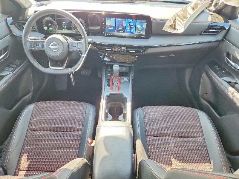 2026 NISSAN KICKS SR 8