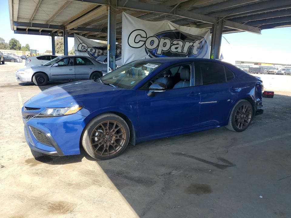 2023 TOYOTA CAMRY SE NIGHTSHADE