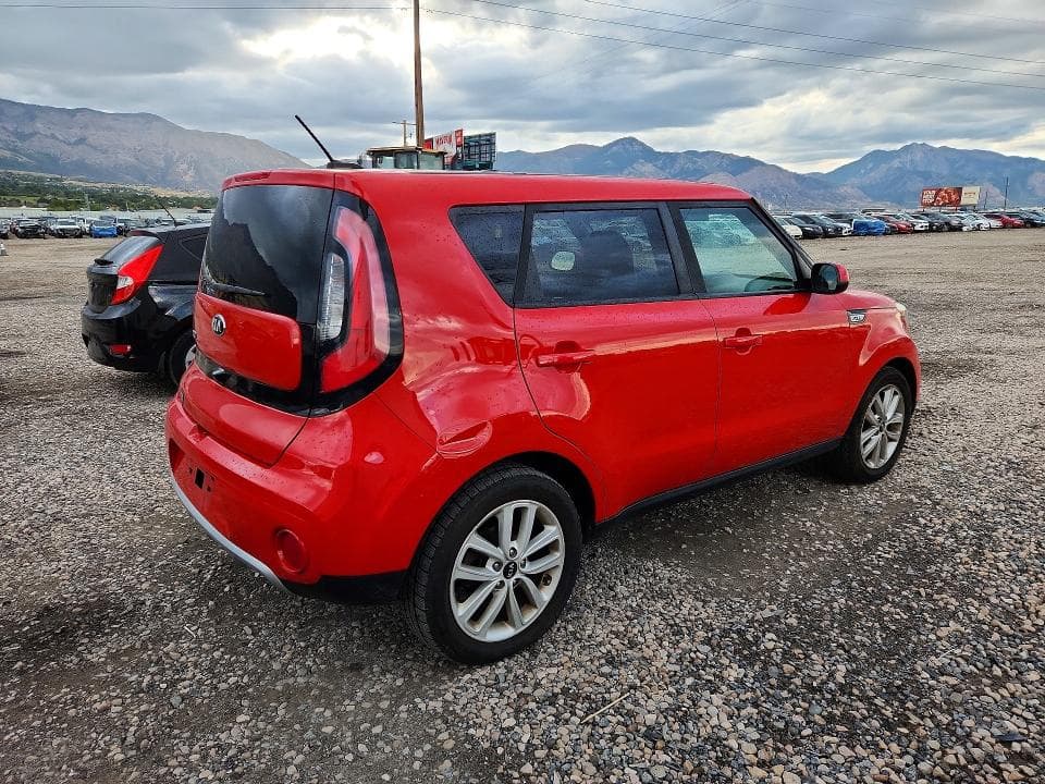 2017 KIA SOUL + 3