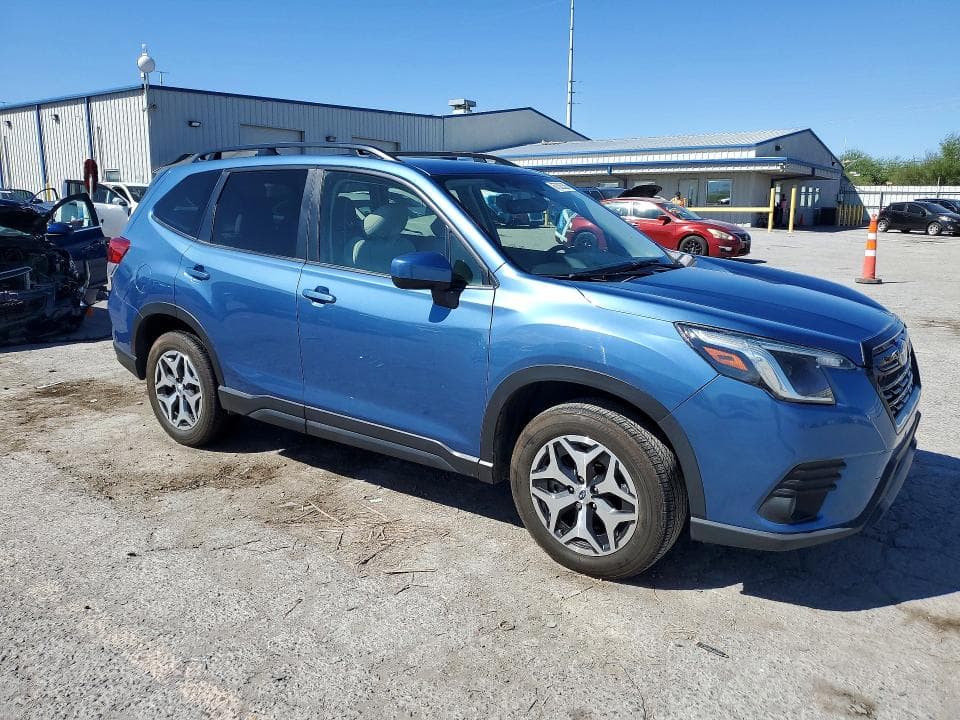 2024 SUBARU FORESTER PREMIUM 4