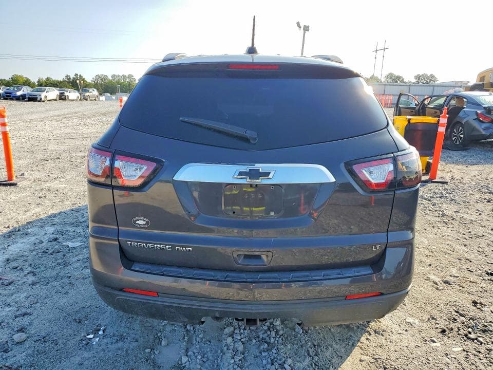 2017 CHEVROLET TRAVERSE LT 6