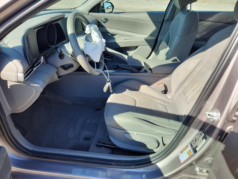 2023 HYUNDAI ELANTRA SEL 7
