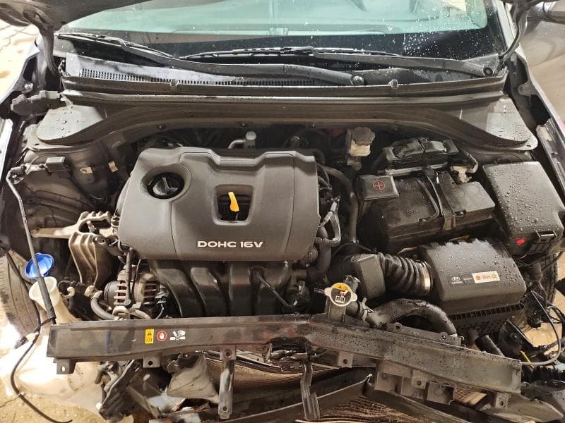 2017 HYUNDAI ELANTRA SE 11
