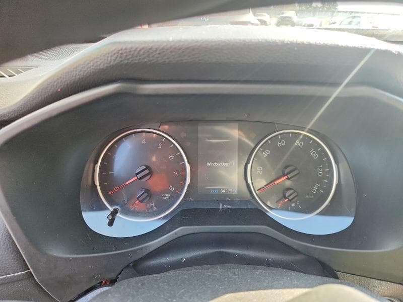 2019 TOYOTA RAV4 XLE 9