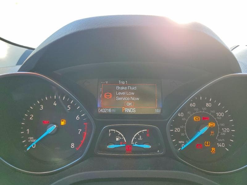 2017 FORD ESCAPE SE 9