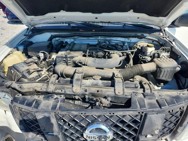 2019 NISSAN FRONTIER S 11