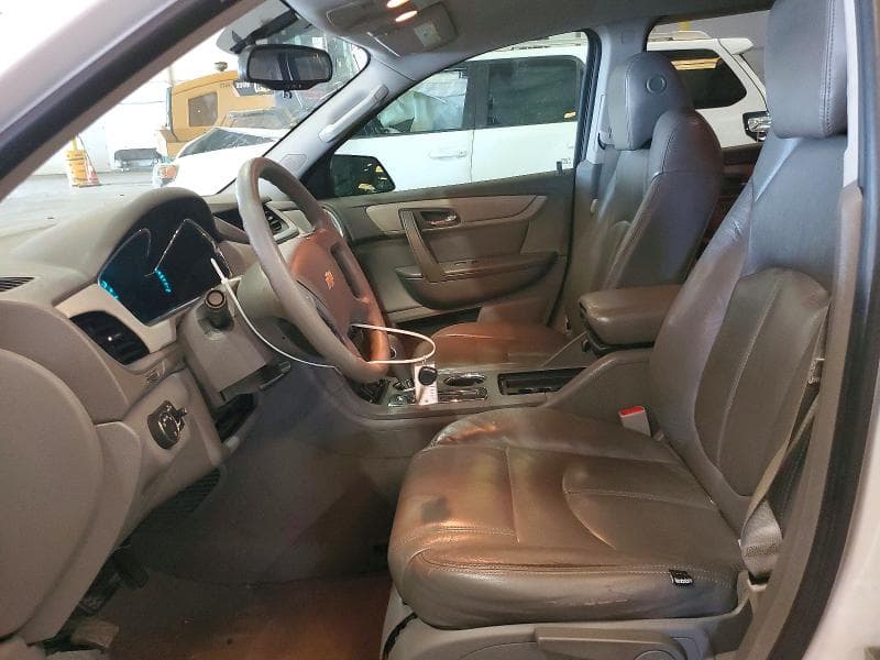 2017 CHEVROLET TRAVERSE LS 7