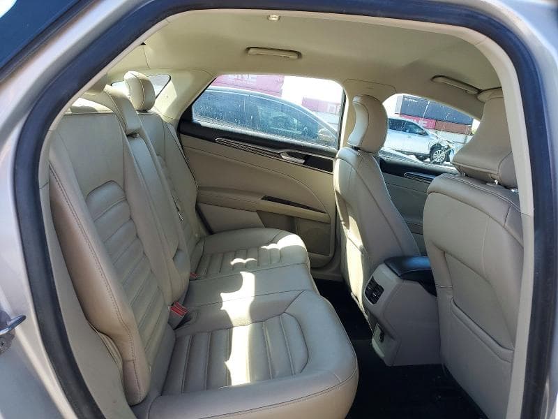 2019 FORD FUSION SEL 10