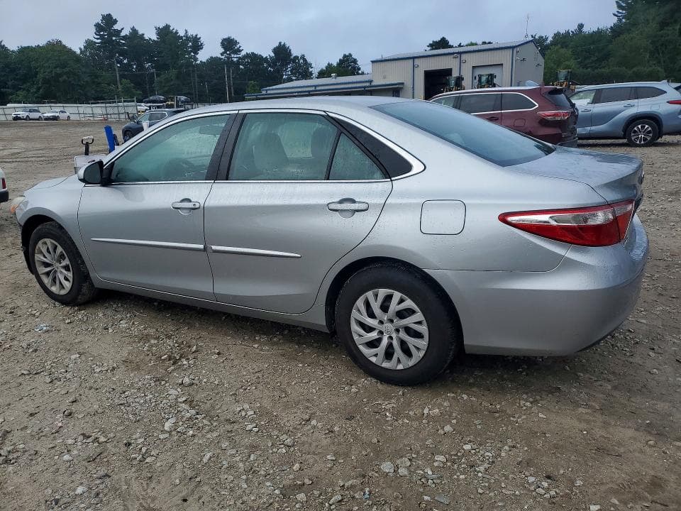 2017 TOYOTA CAMRY LE 2