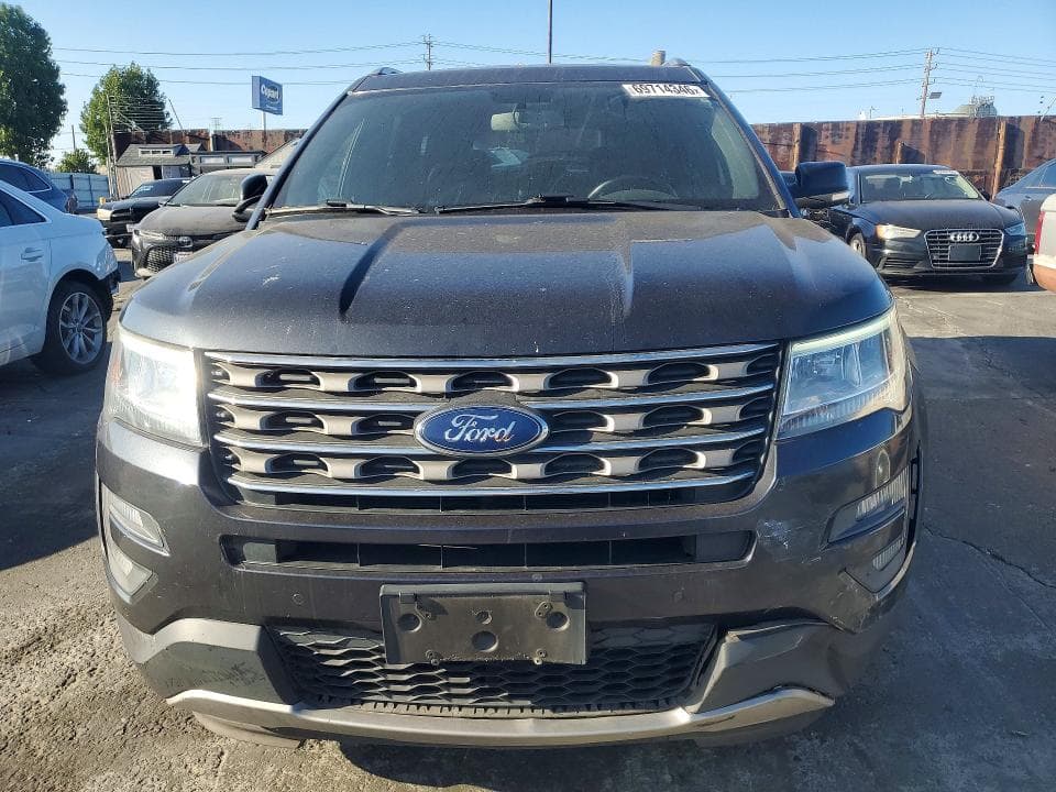 2017 FORD EXPLORER XLT 5