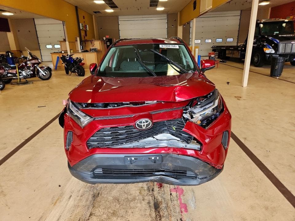 2025 TOYOTA RAV4 HYBRID XLE 5