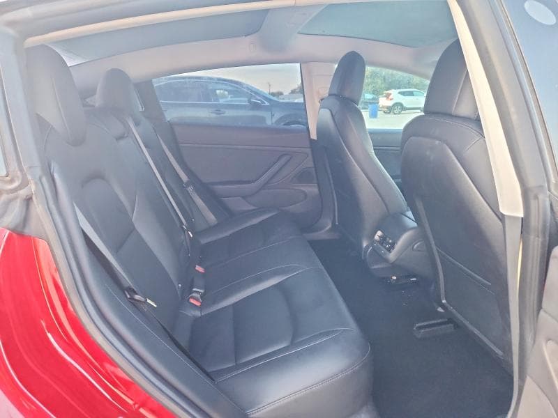 2018 TESLA MODEL 3 10