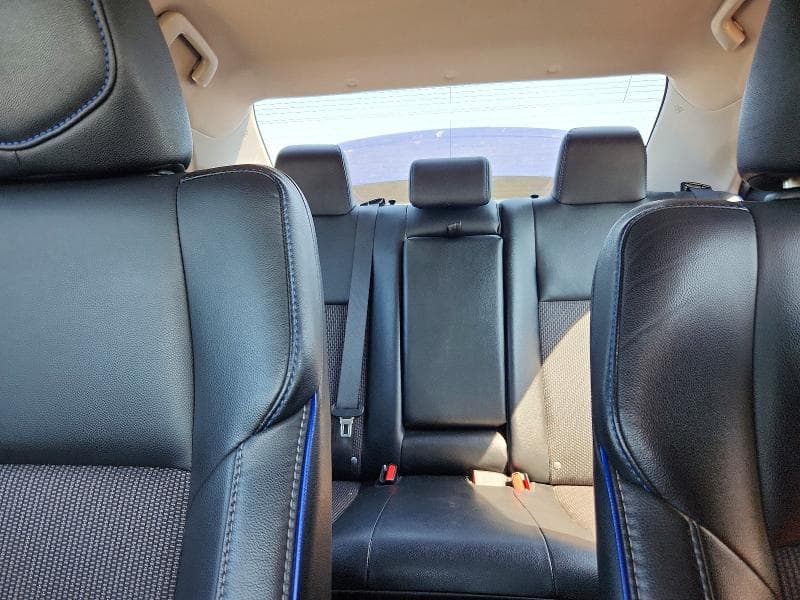 2017 TOYOTA COROLLA SE 10