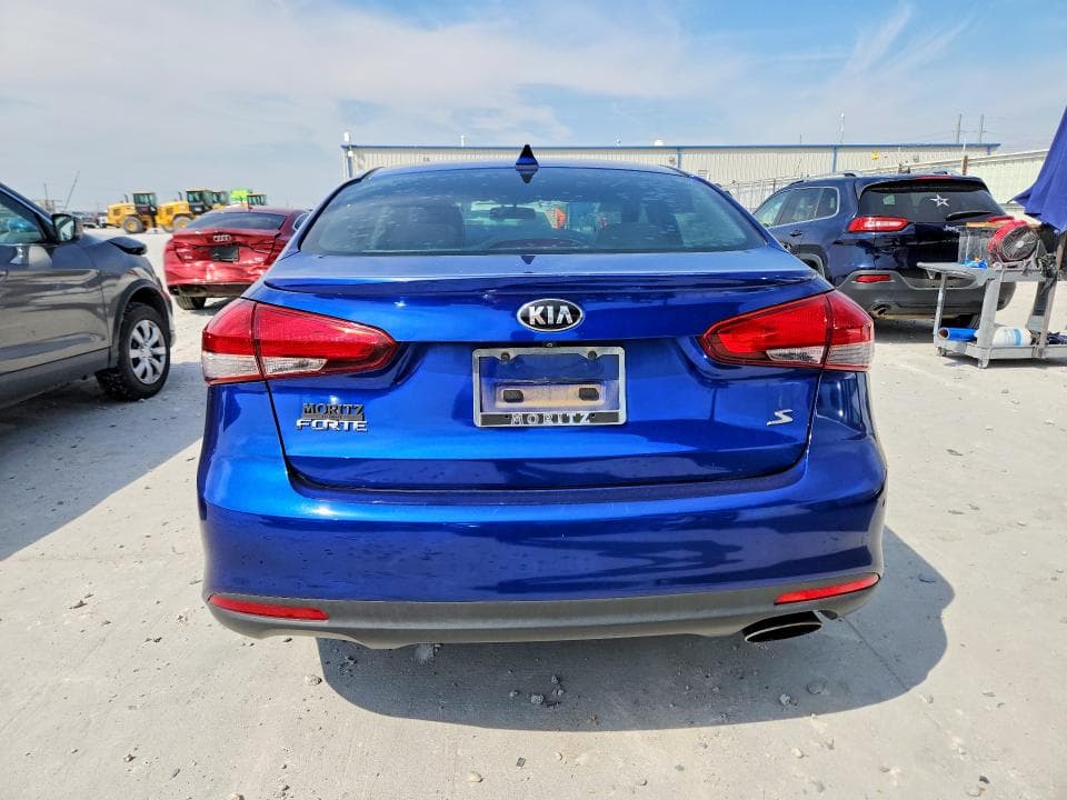 2017 KIA FORTE S 6