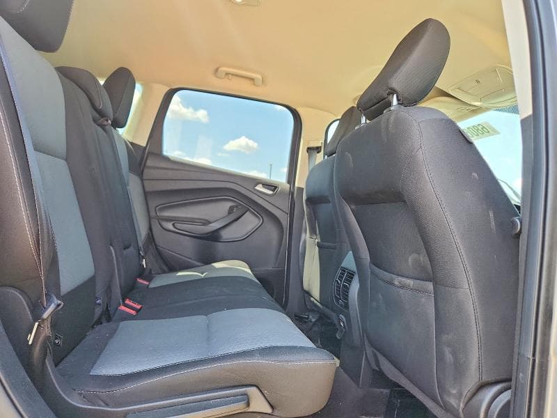 2019 FORD ESCAPE SE 11