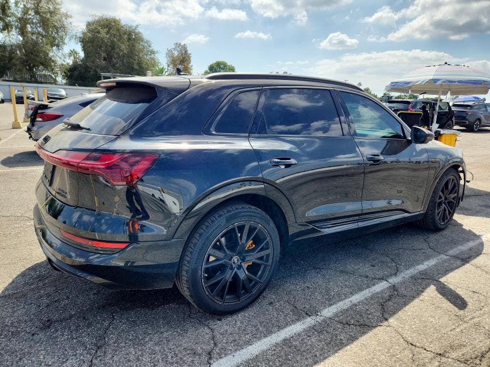 2023 AUDI E-TRON CHRONOS 3