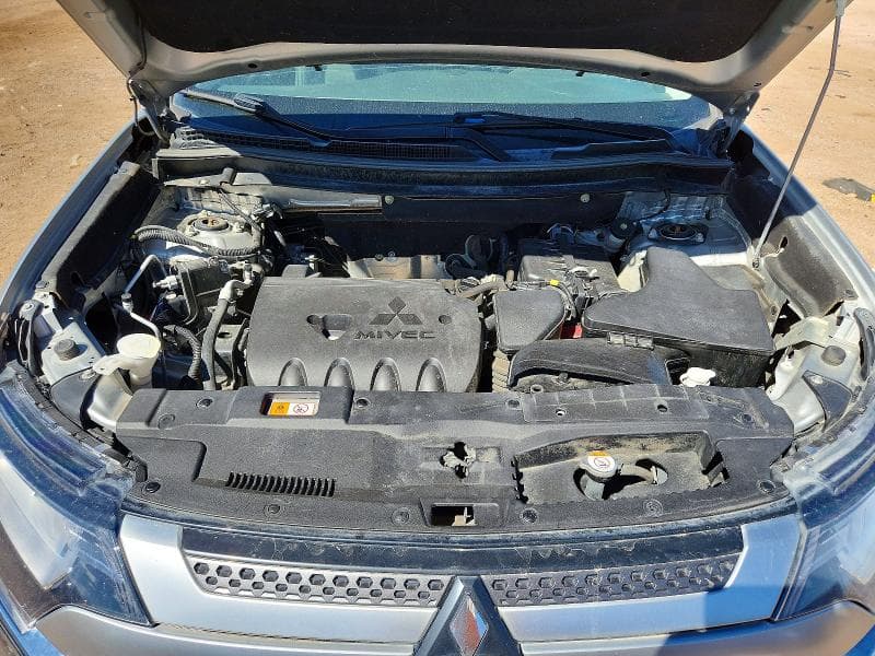 2019 MITSUBISHI OUTLANDER SE 11