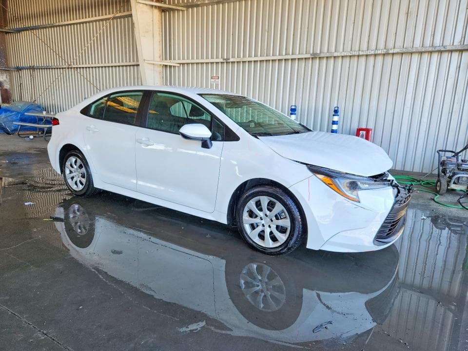 2025 TOYOTA COROLLA LE 4