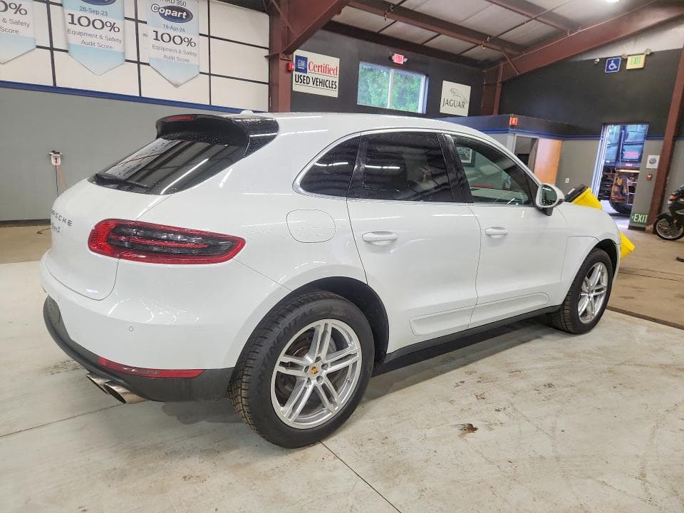 2017 PORSCHE MACAN S 3