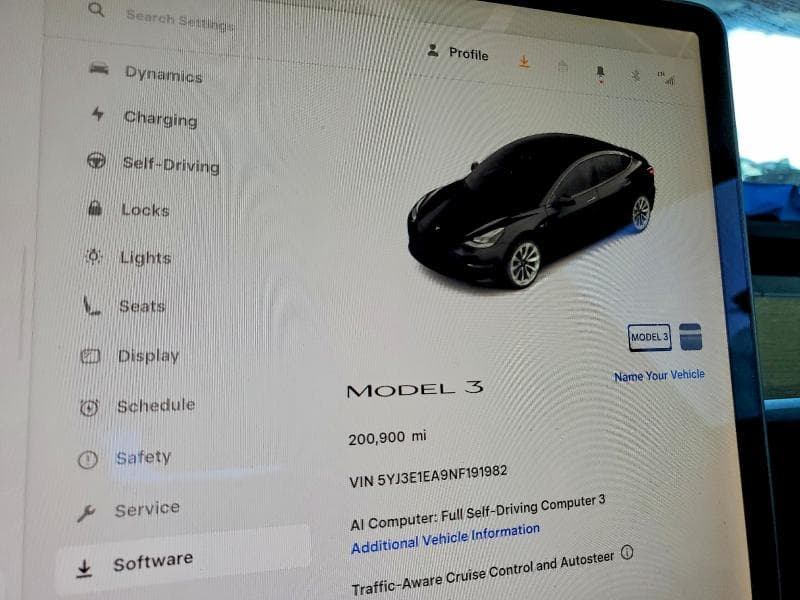 2022 TESLA MODEL 3 9