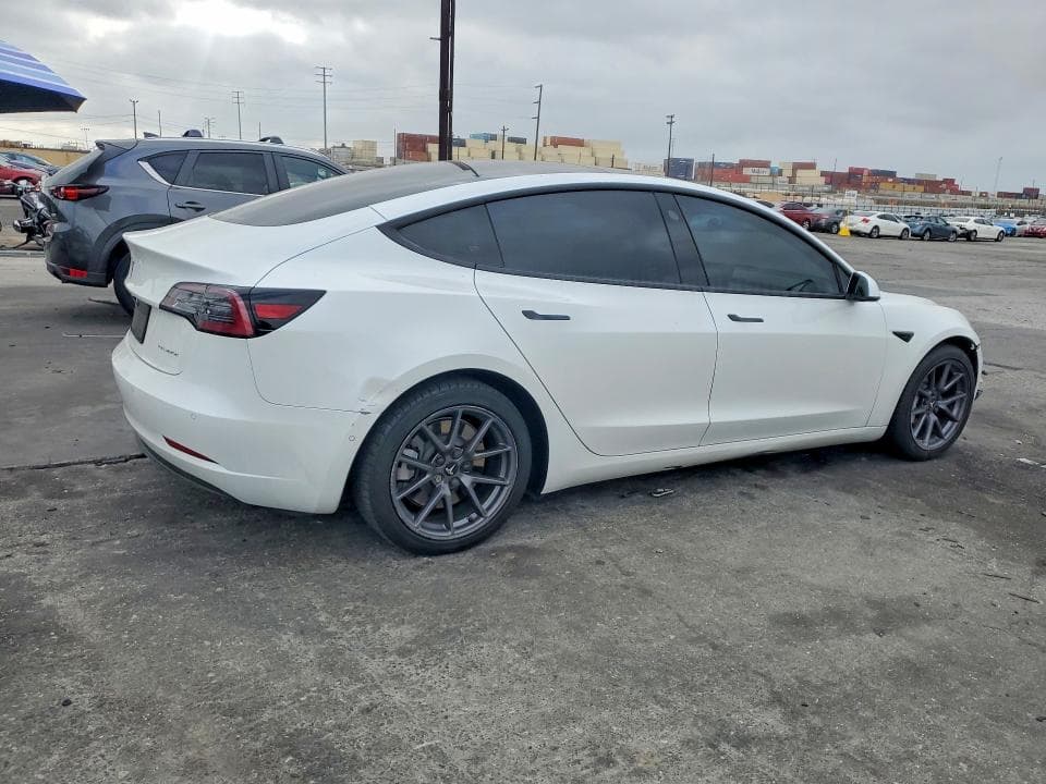 2021 TESLA MODEL 3 3