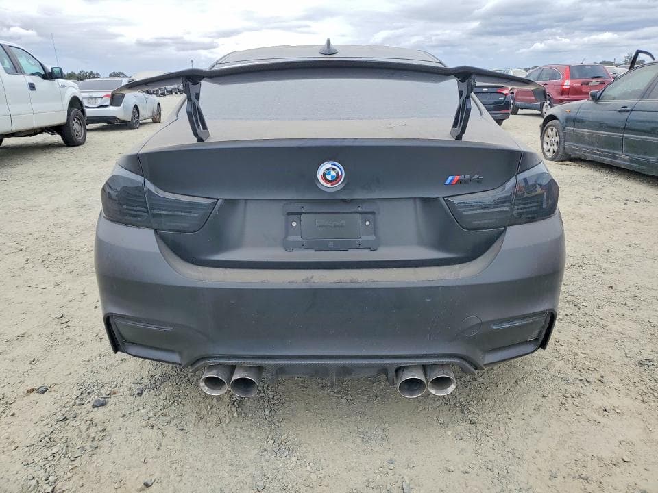 2018 BMW M4 6