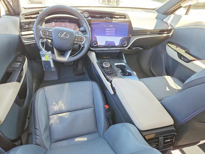 2023 LEXUS RZ 450E 8