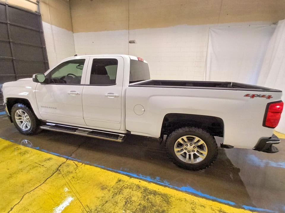 2017 CHEVROLET SILVERADO K1500 LT 2