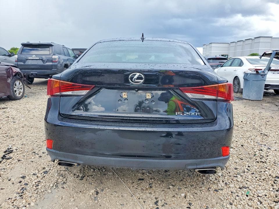 2017 LEXUS IS 200T 6
