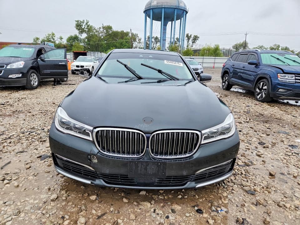 2018 BMW 750 XI 5