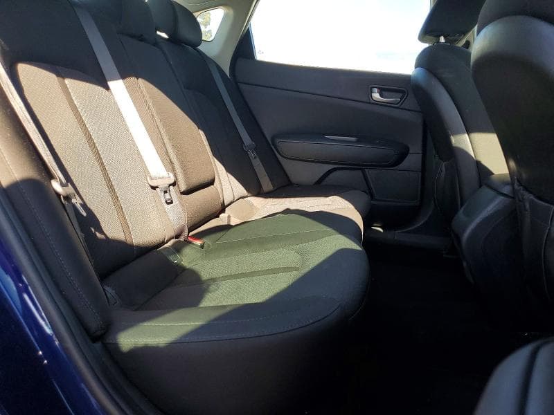 2018 KIA OPTIMA LX 10