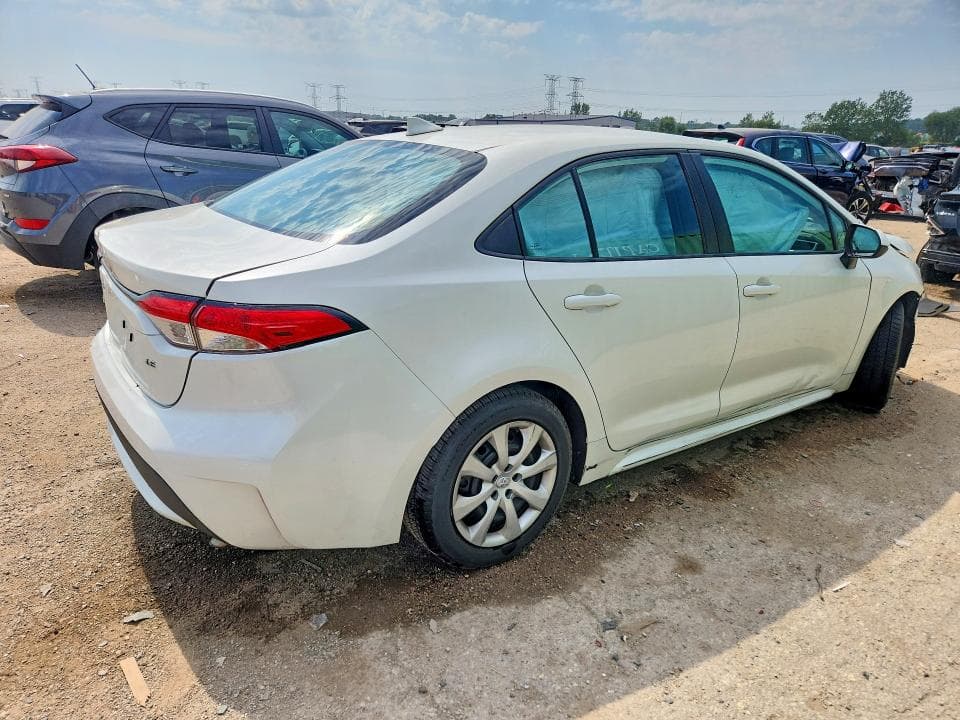 2021 TOYOTA COROLLA LE 3