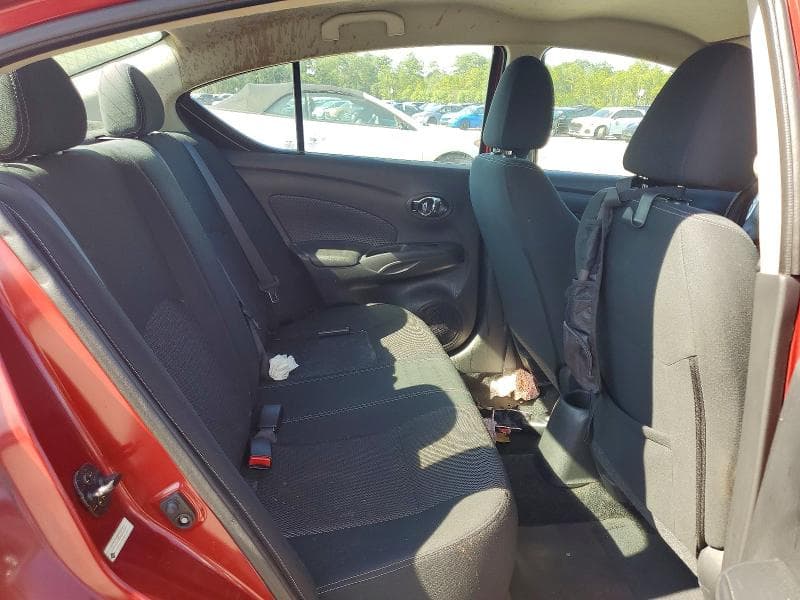 2018 NISSAN VERSA SV 10