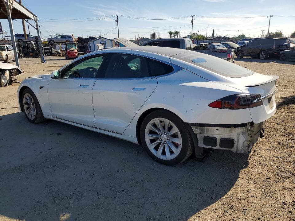 2020 TESLA MODEL S 2
