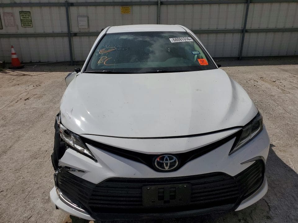 2024 TOYOTA CAMRY LE 5