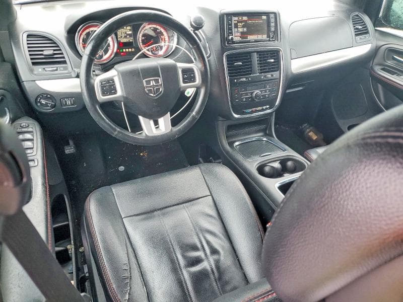 2017 DODGE GRAND CARAVAN GT 8