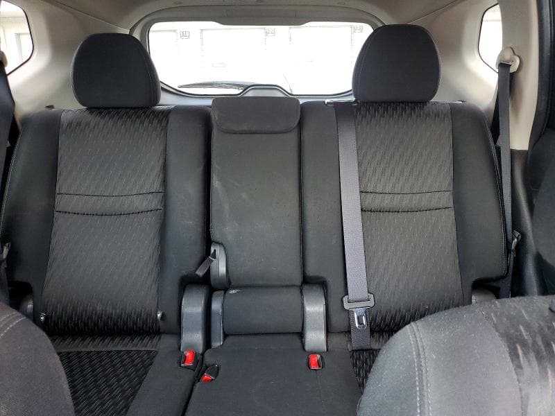 2018 NISSAN ROGUE SV 10