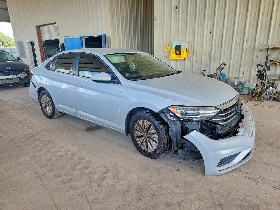2019 VOLKSWAGEN JETTA S 4