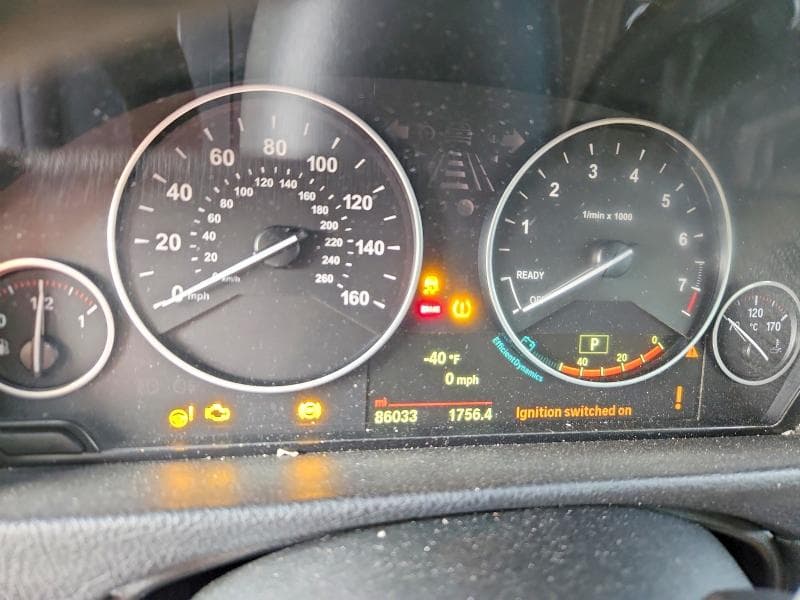 2018 BMW 330 XI 9