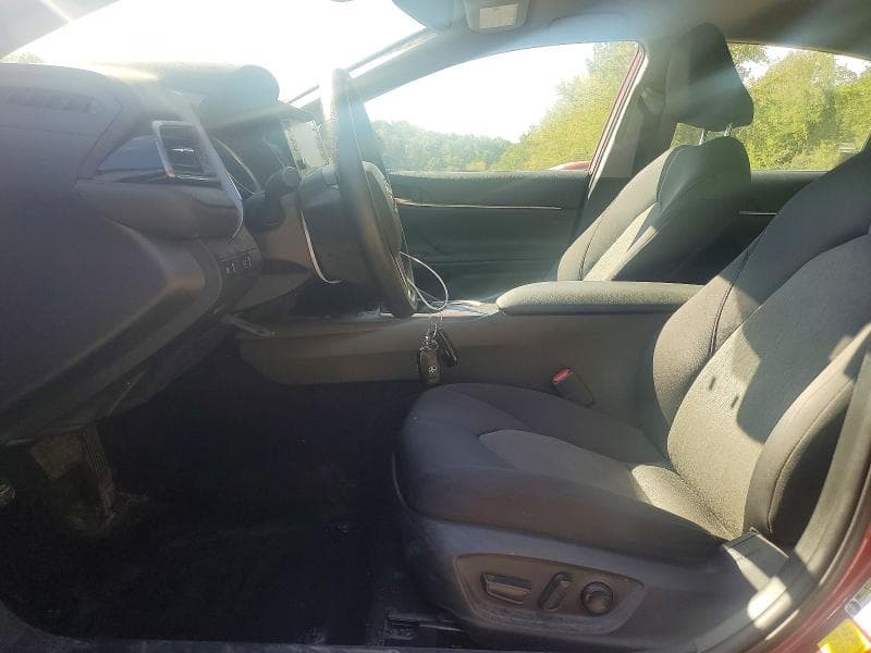 2021 TOYOTA CAMRY LE 7